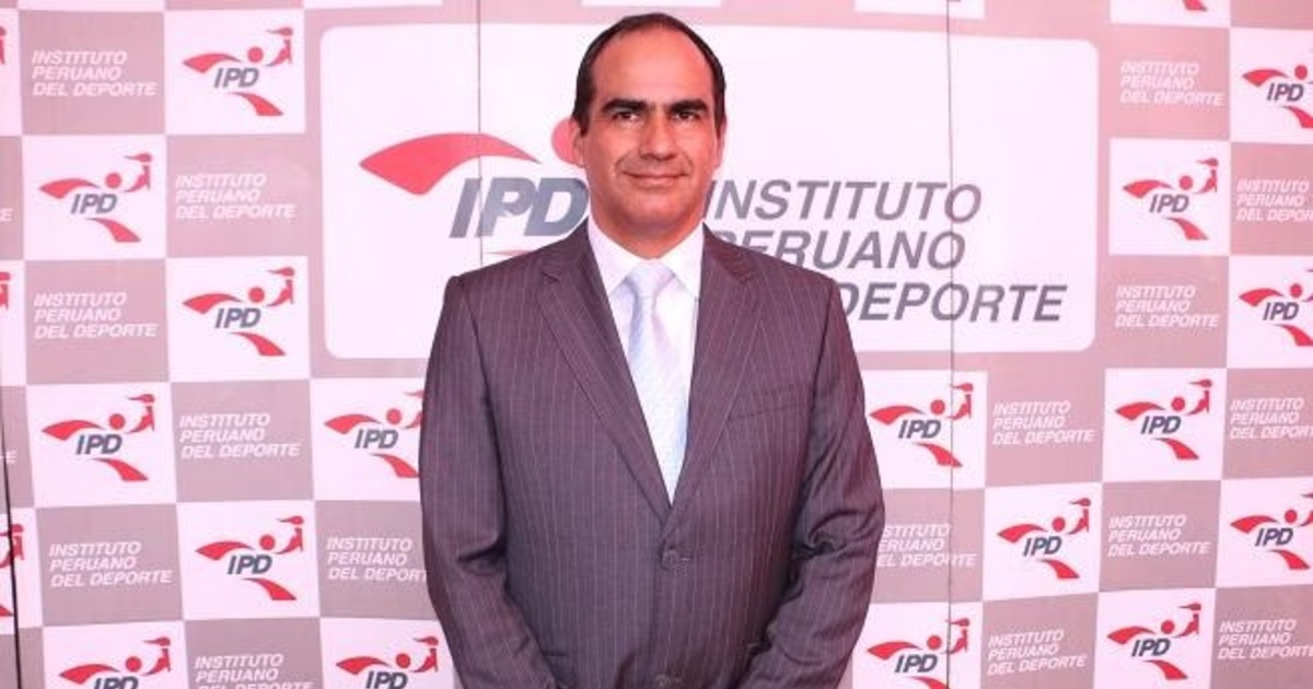 Óscar Fernández asume presidencia del IPD tras renuncia de Sergio Ludeña